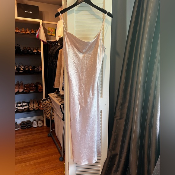 Aritzia Babaton Model Satin Pink Satin Slip Dress - Picture 9 of 14